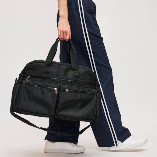 f2e04f1341c1532e54935ebf49fc1b1f357f52e6fed68fdbdd20f9e093c1036f.jpg Navigator Multi Compartment Weekender